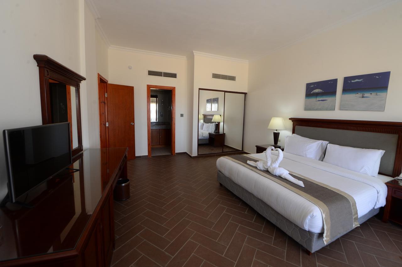Savanna Empire Spa & Resort Ataqah 外观 照片