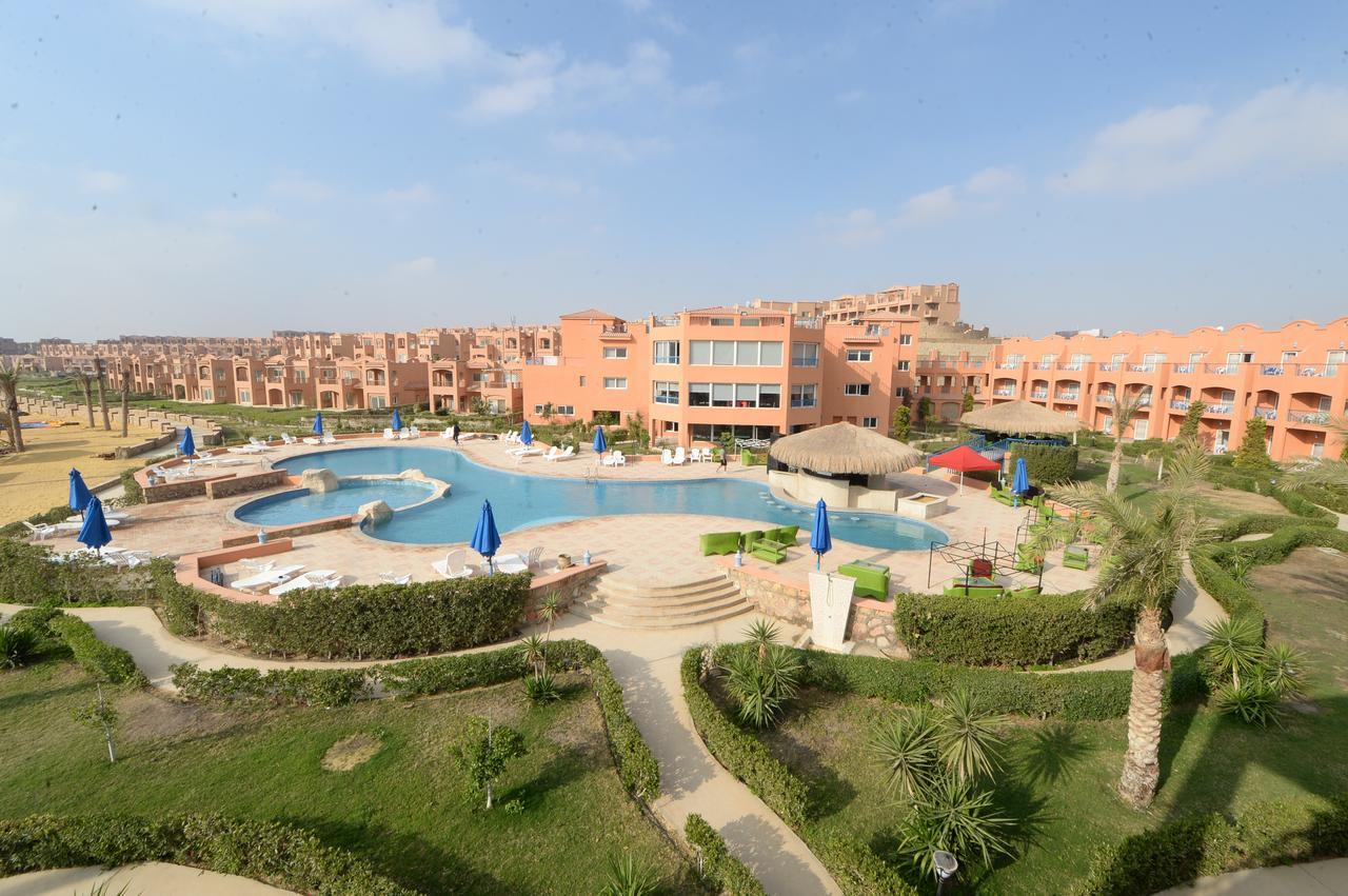 Savanna Empire Spa & Resort Ataqah 外观 照片